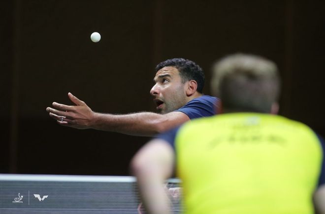 意媒：莱奥缺席米兰合练无缘出战萨索洛，弗法纳有望本轮复出