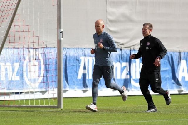 进入淘汰赛 进入淘汰赛